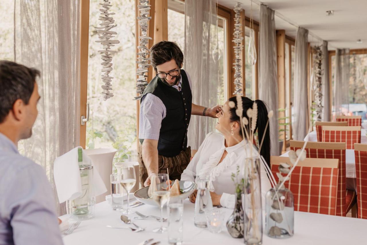 Naturhotel Schuetterbad Ункен Екстериор снимка