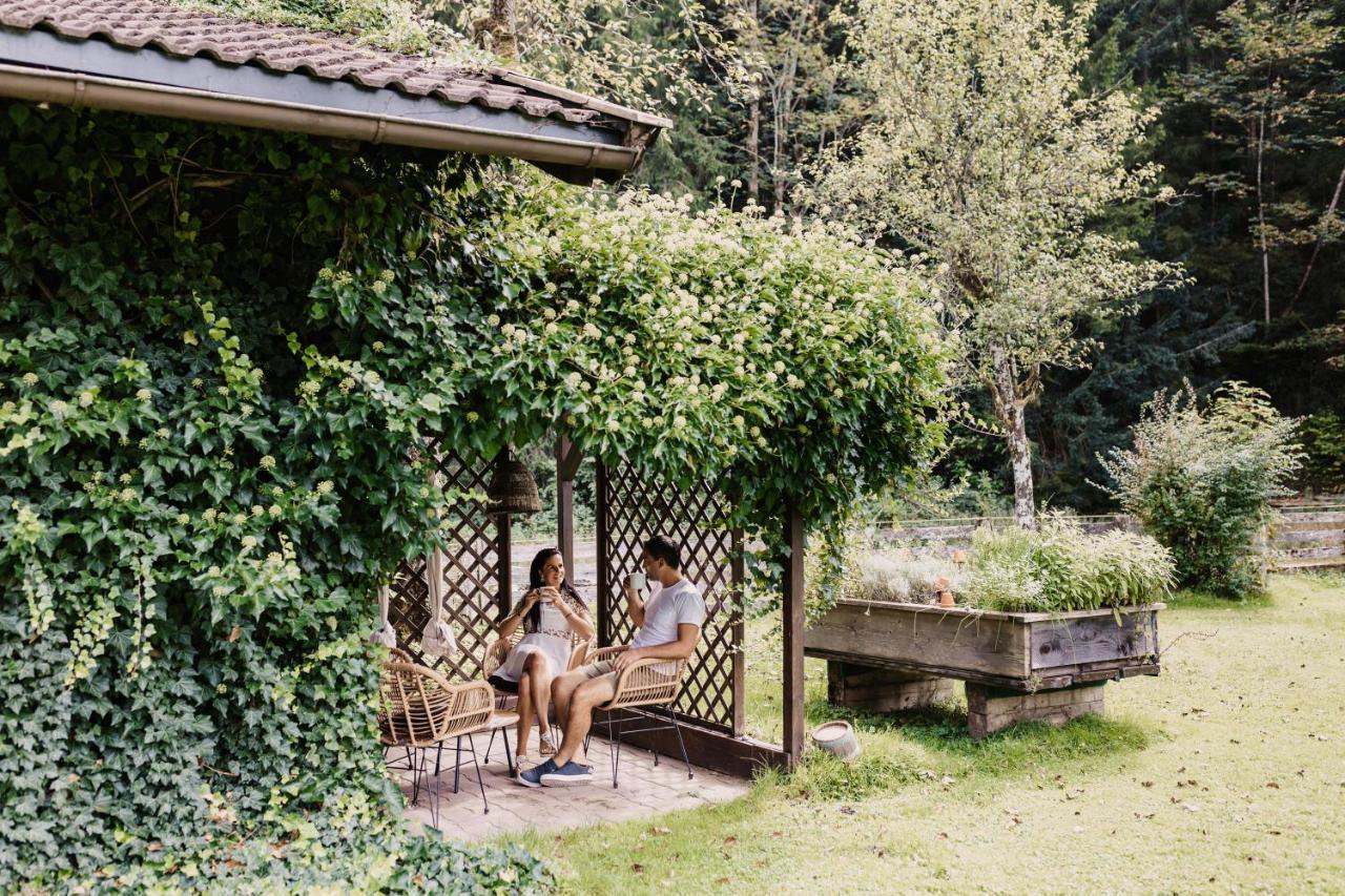 Naturhotel Schuetterbad Ункен Екстериор снимка
