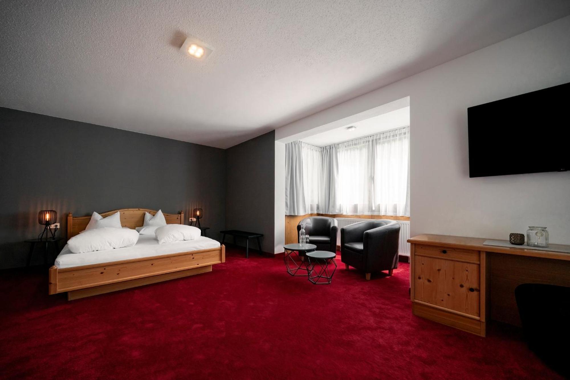 Naturhotel Schuetterbad Ункен Екстериор снимка