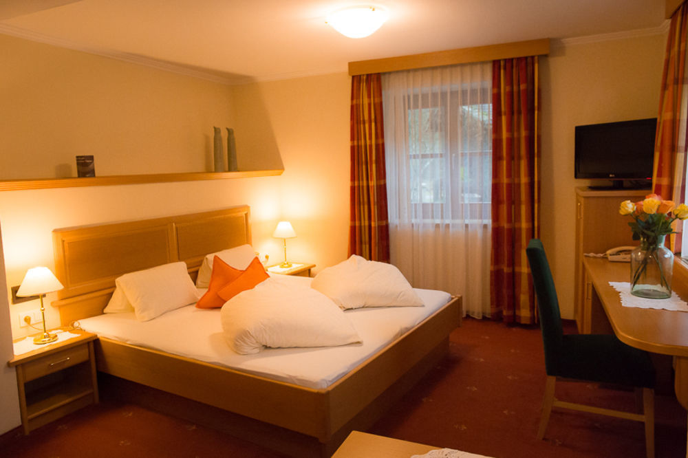 Naturhotel Schuetterbad Ункен Екстериор снимка